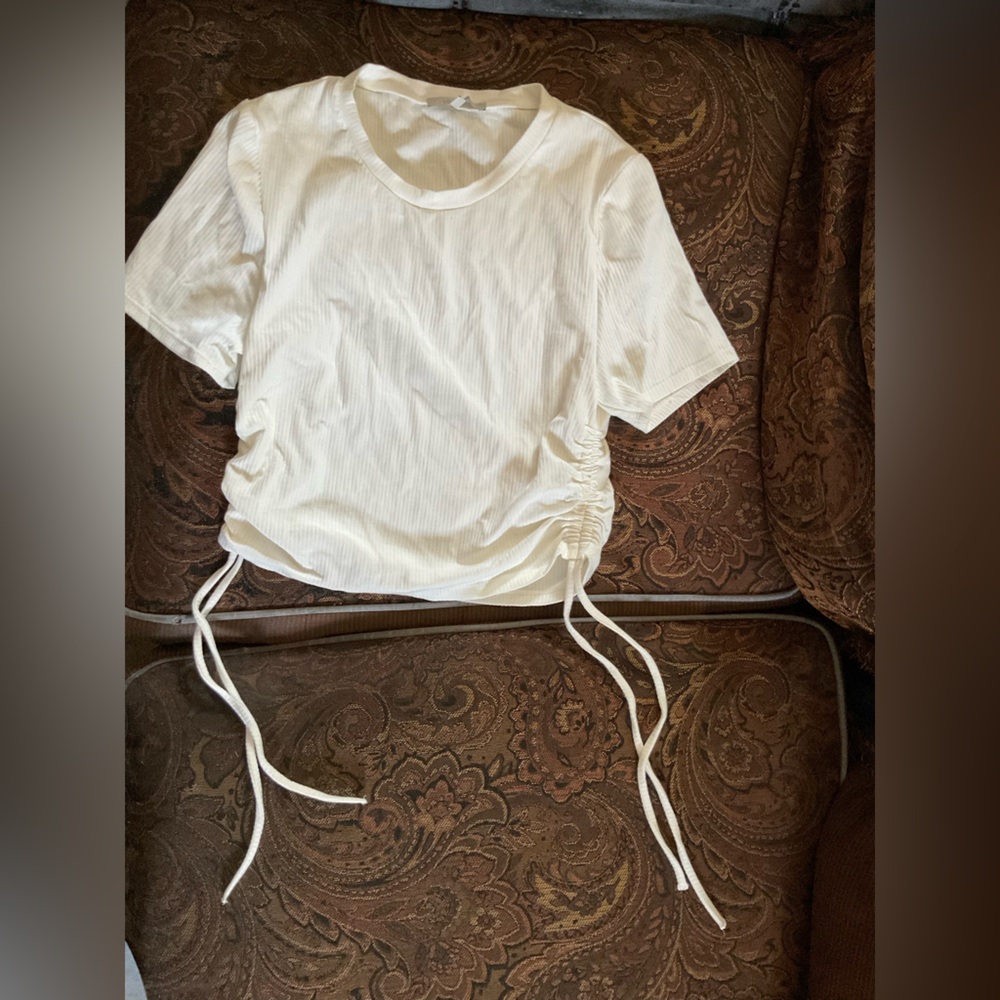 Love tree white crop top